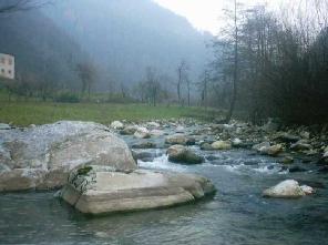 Xtrallusion photo gallery of Italy. Photos, pictures, images and photographs of the Italian Rivieras, the Italian Lakes, the Italian Alps, the Cinque Terre, the Amalfi coast and some of the most beautiful corners of Italy. Plus photos of Italian cities such as Pisa, Milan, Genoa and Rome.